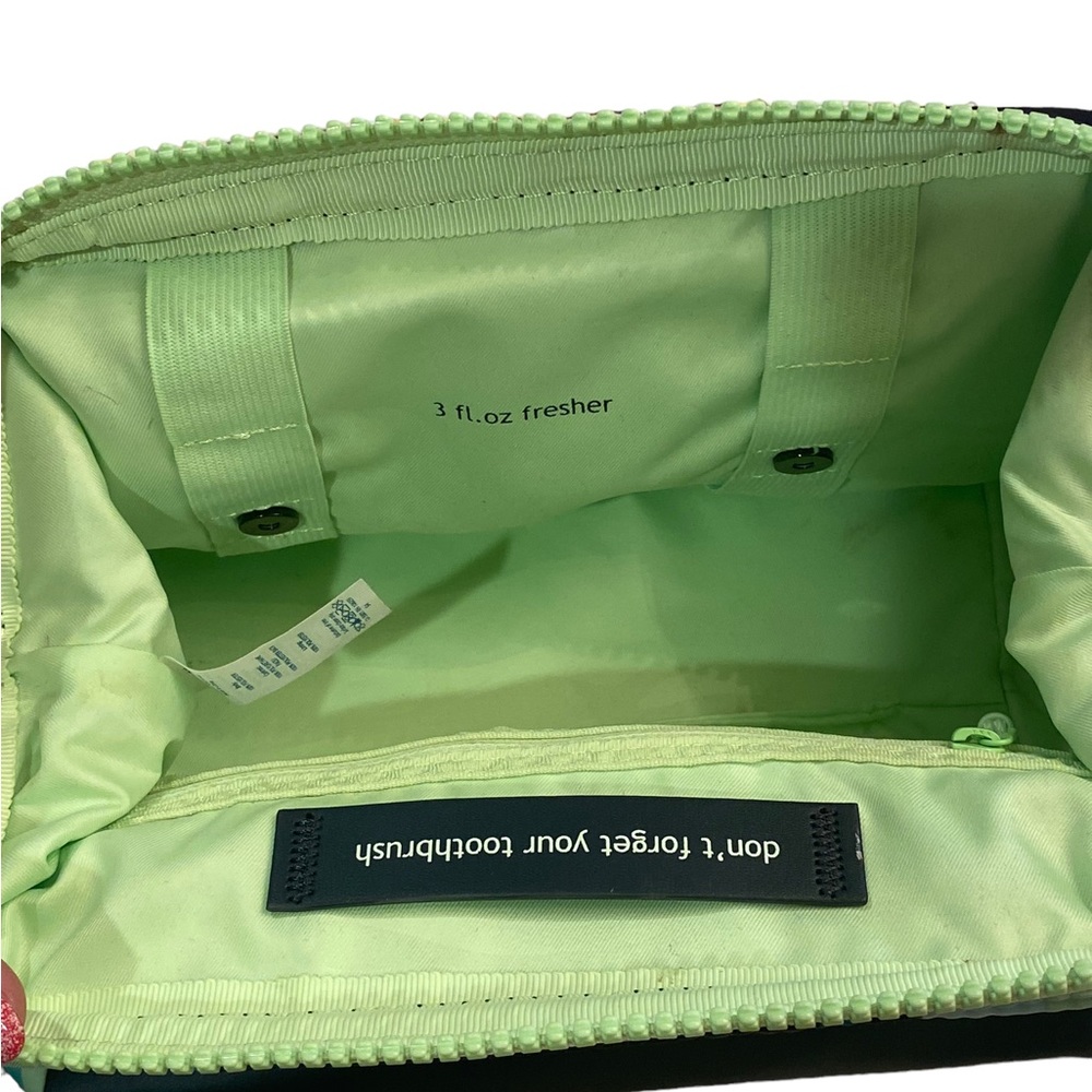 Lululemon Toiletry Bag - Picture 6 of 8